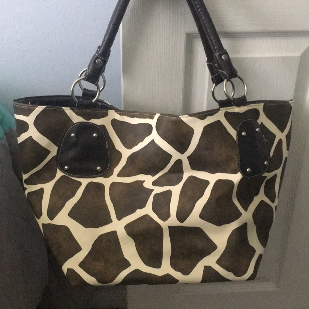 Giraffe Patterned Bag - image 1
